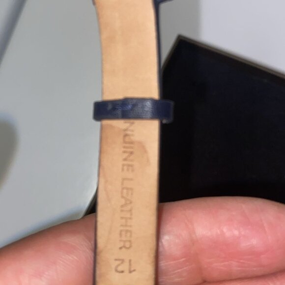 Signature Blue Leather Watch - Picture 8 of 9